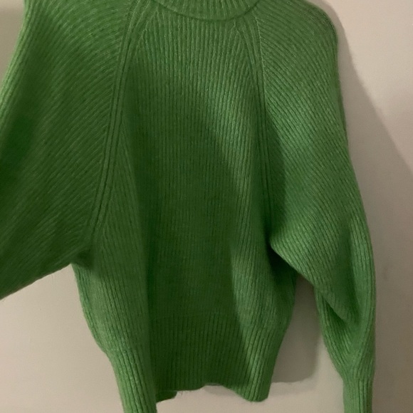 Sweater - Picture 2 of 3